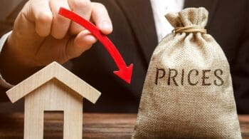 How to Convince Your Seller It's Time to Lower the Listing Price: A Guide for Real Estate Agents