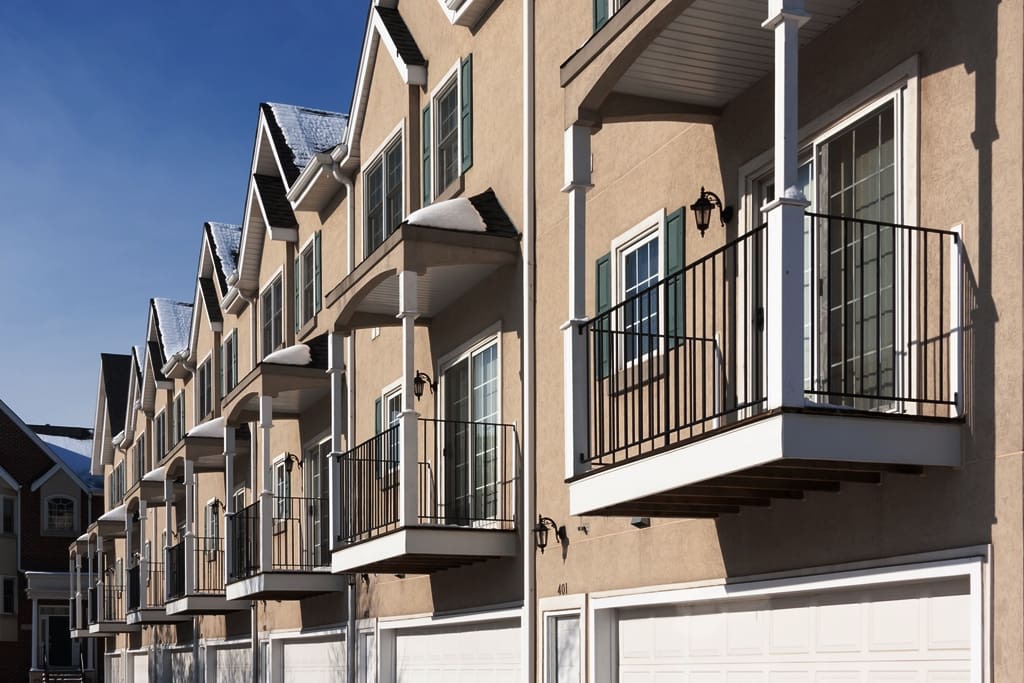 An Expert Guide to Commercial Real Estate:  Multifamily Properties