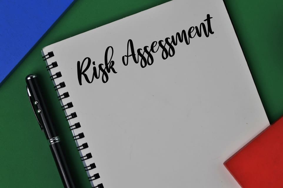 A Guide to Reducing Legal Risks in Real Estate Transactions:  Risk Assessment