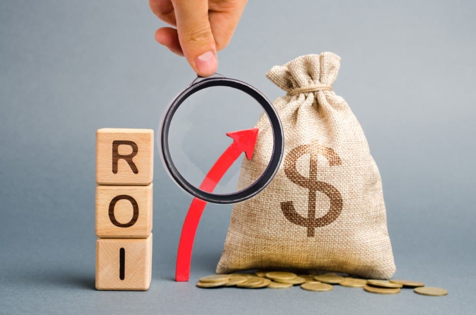 How to Calculate Return on Investment"  Maximizing ROI