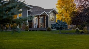 Top 10 Budget-Friendly Ways Sellers Can Improve Curb Appeal