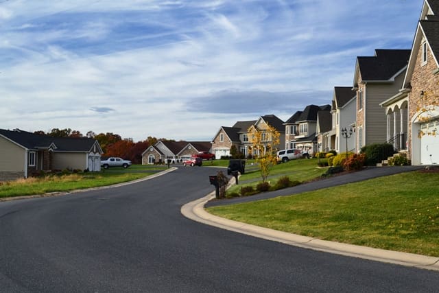 Key Housing Market Trends:  What Real Estate Agents Need to Know in 2025:  Suburbs